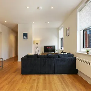 luxury-modern-2-bed-apartment-sheffield-city-centre-pet.yorkshirehotels.net/